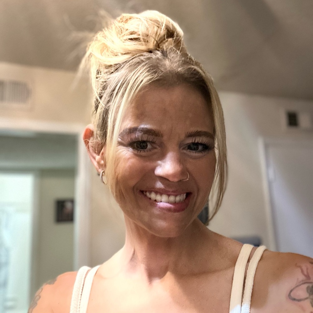 Meet your Posher, Sara